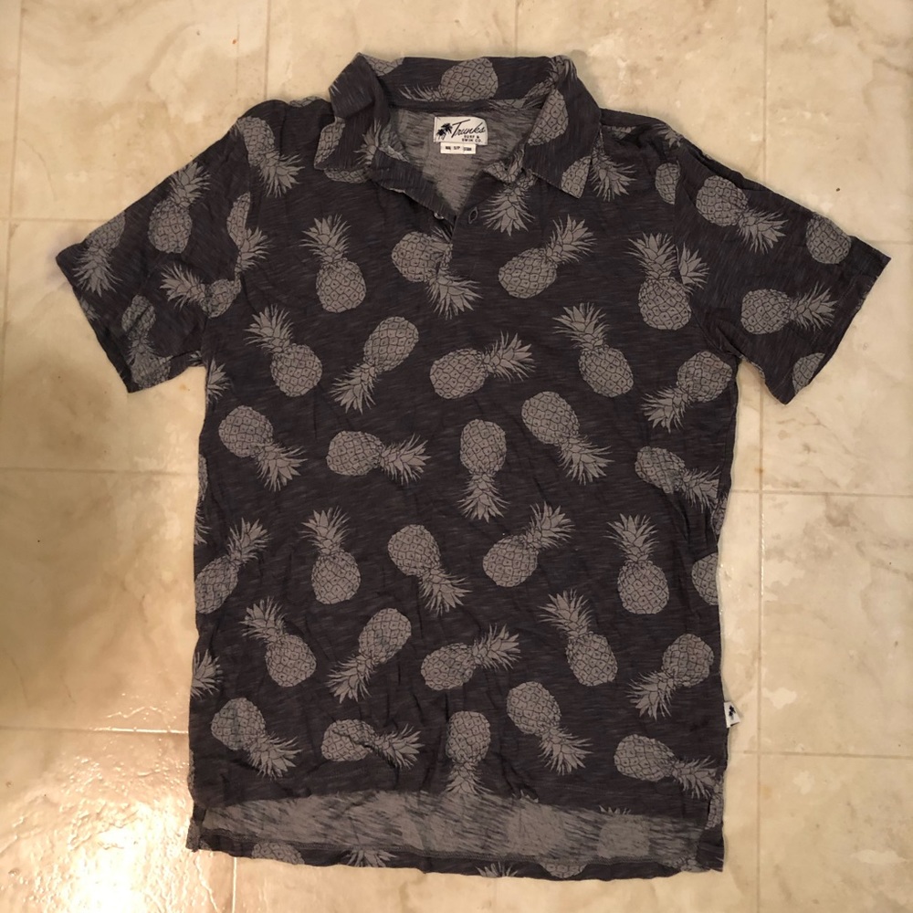 Trunks short sleeve collared shirt small